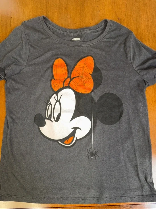 NWOT - 🕸️GIRLS MINNIE MOUSE HALLOWEEN T SHIRT🕷️