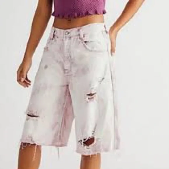 We the Free Pink Denim Bermuda Shorts‎ Size 27