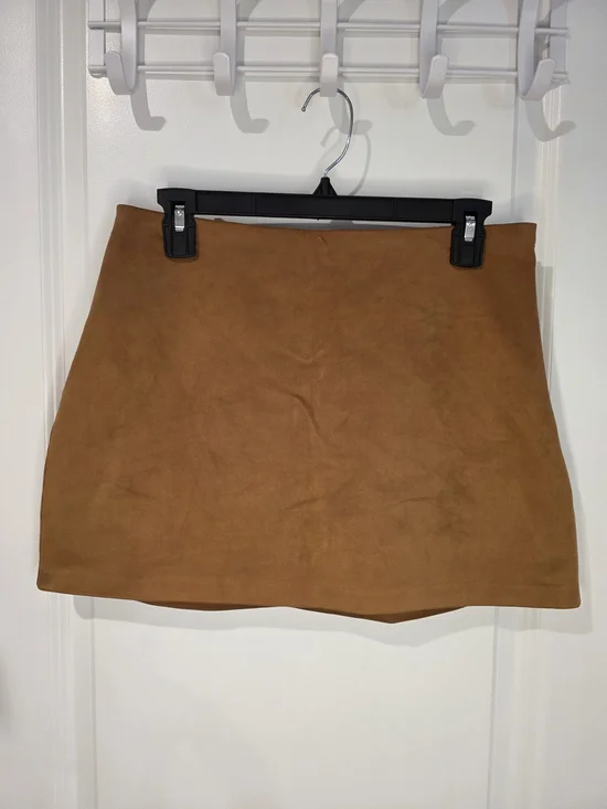 Abercrombie & Fitch Scarlett Suede A-Line Mini Skort