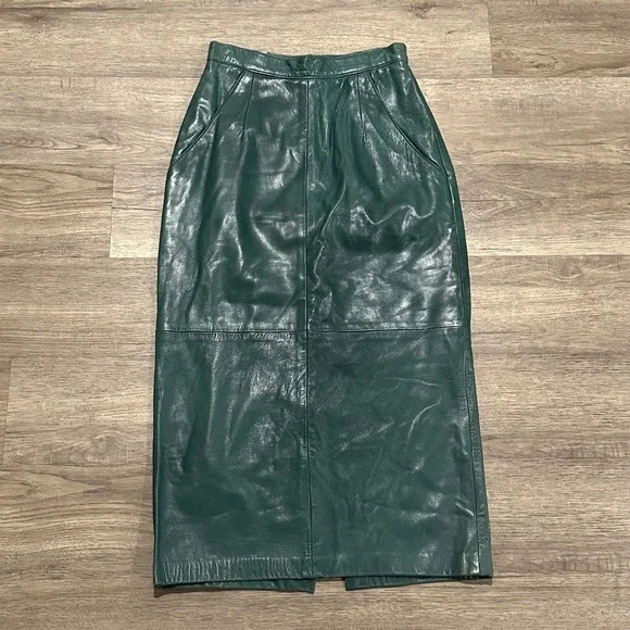 Vintage Maxima Green Leather Midi Skirt High Waisted Pockets Made in USA Size 4