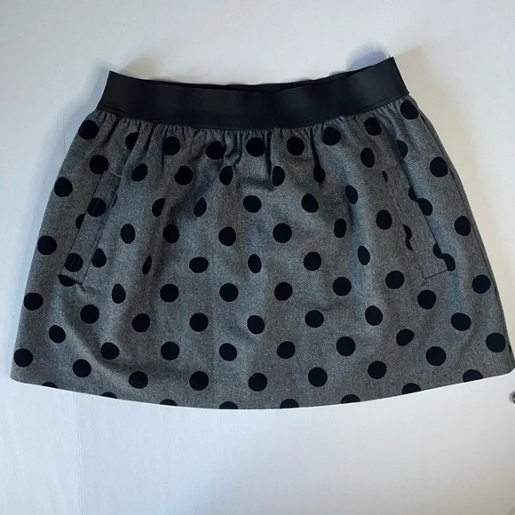 Body by Victoria‎ Secret Wool, fully lined, Polka Dot A-line, Mini Skirt. Size M