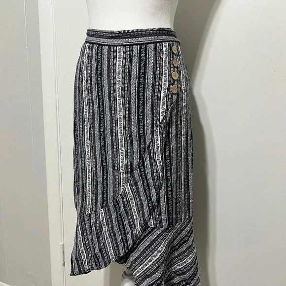 Alyx Womens Striped‎ Midi Skirt Size XL Black White Ruffle Hem Boho Festival