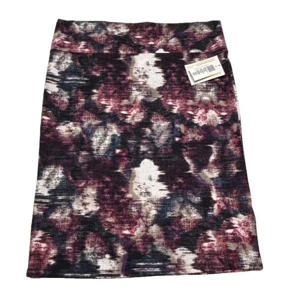 LuLaRoe Womens‎ Skirt Size XL Cassie Watercolor Purple Blue Floral Pencil NWT