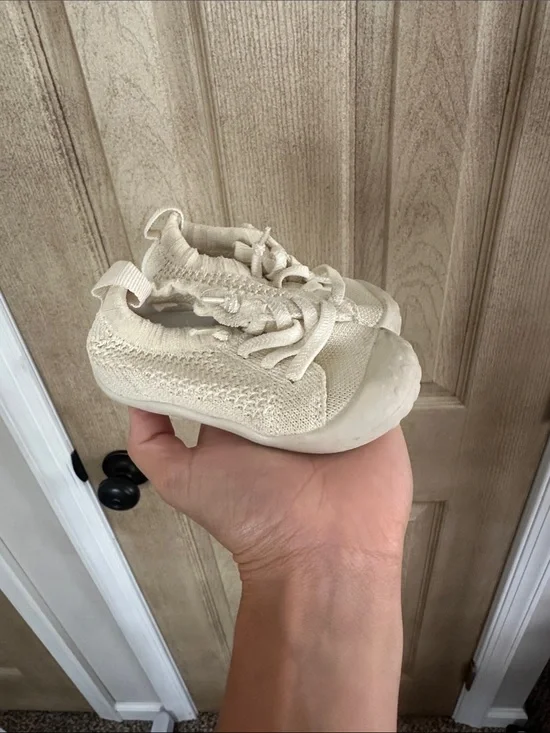 Kids Neutral Cream Knit Slip-On Sneakers