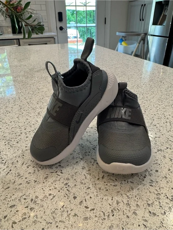 Nike Kids Slip-On Sneakers in Gray with White Sole