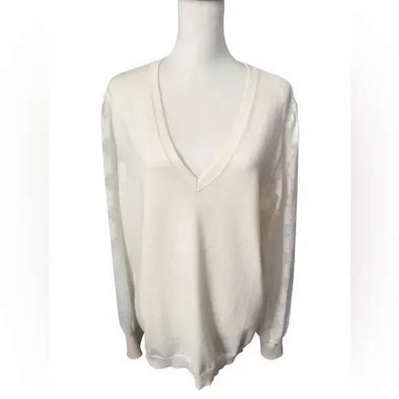Tommy Hilfiger Cream V-Neck Sweater XL