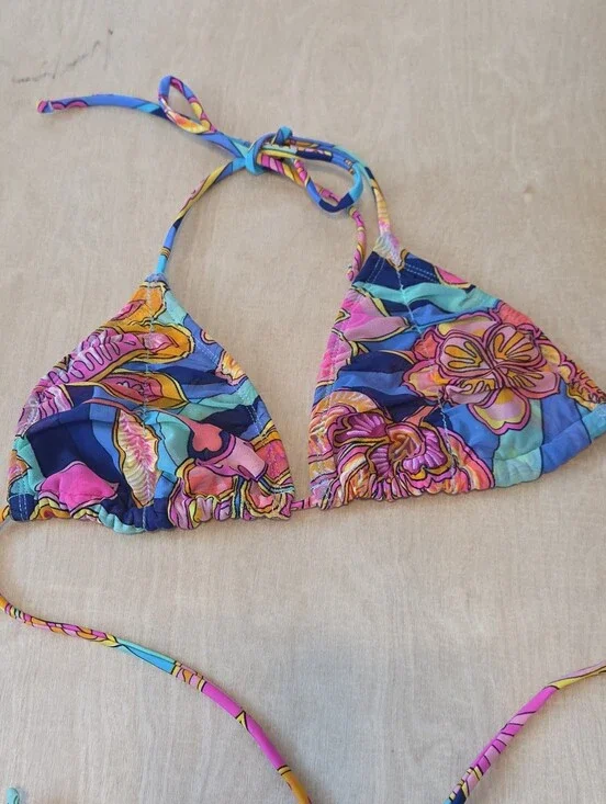 Raisins Cocoa Beach Floral Bikini Top