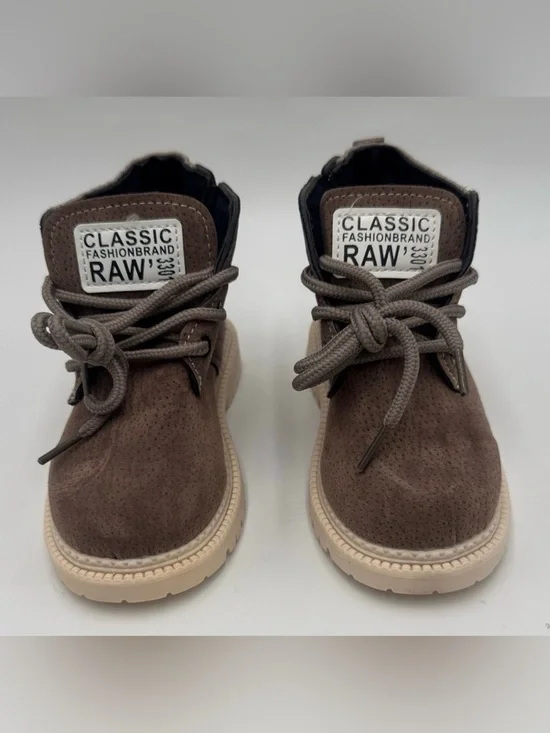 Classic Fashion Brand RAW' Kids Boots Brown Faux Suede Size 29 (US 12 Toddler)