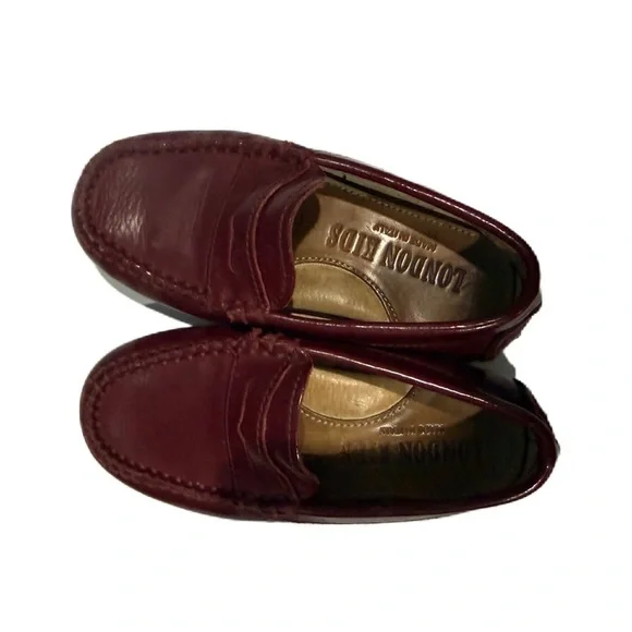 London Kids- Burgundy Penny Loafers size 8