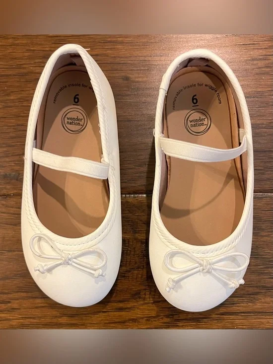 Wonder Nation Girls' White Mary Jane Flats with Bow Size 5