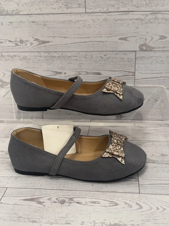 Girls' Gray Mary Jane Dress Shoes with Sparkling Bow