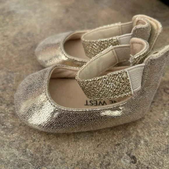 Nine West Metallic Gold Glitter Strap Mary Jane Shoes