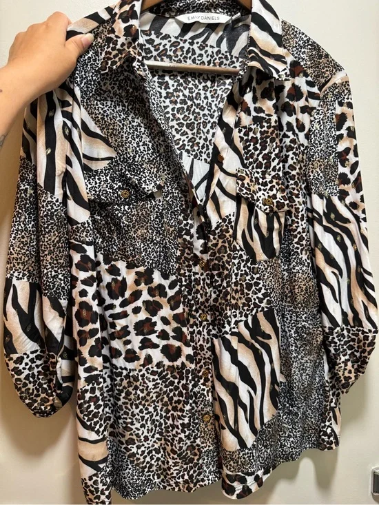 Women's Mixed Animal Print Button-Up Shirt - Black & Brown