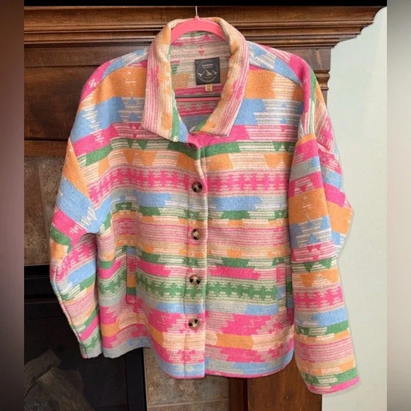 Colorful wool blend western aztec button down shirt Shacket  XL