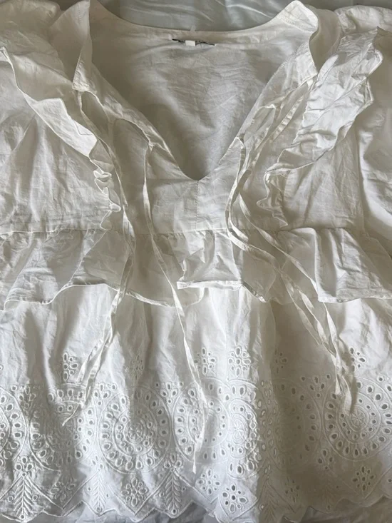 Moon River White Ruffle Eyelet Peasant Blouse