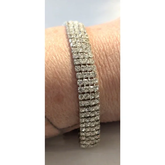 Clear 4 Strand Glass Rhinestones Silver Tone‎ Bracelet 7