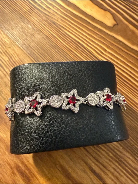 Silver Red Star Crystal Link Bracelet - Silver Tone S-Steel