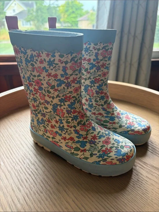 Kids Floral Rain Boots - Blue and Pink