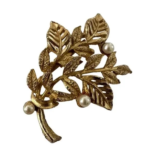 Vintage 60s Gold Tone Leaf Brooch with Faux Pearls Classic Mid Century Pin