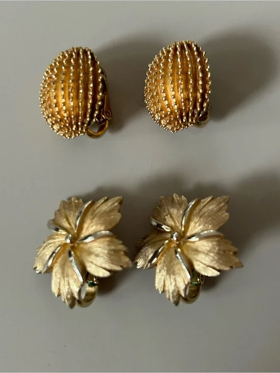 2 pairs of #CrownTrifari Clip-on Earrings. Gold-Tone Ribbed Domes and Florals.
