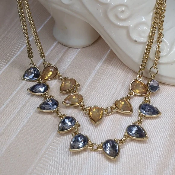3/$15 Vintage Layered Necklace Peach Opal & Periwinkle Blue Faceted Crystals