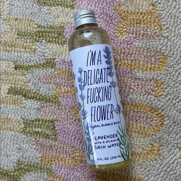 Blue Q I’m a Delicate F’ing Flower Natural Bubble Bath Lavender Birch Water NWT