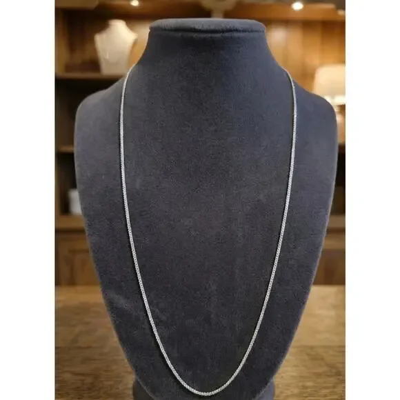Necklace White Metal Rope Classic‎ Elegant Minimalist Jewelry