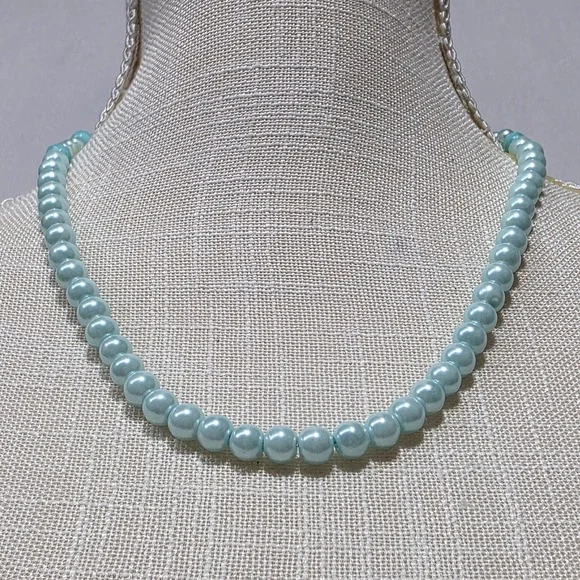 Light‎ Blue Faux Pearl Necklace Choker Clasp Closure Gemstone Bead Accents