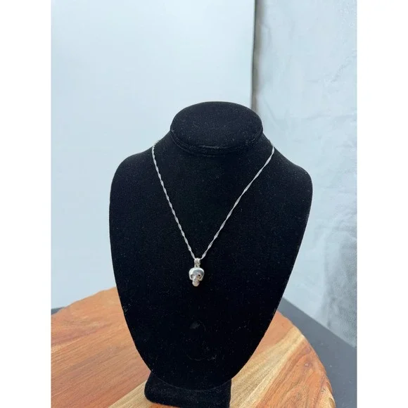 Unbranded Skull Cage Pearl Pendant Necklace Women OS Silver 18KGP Twisted Chain
