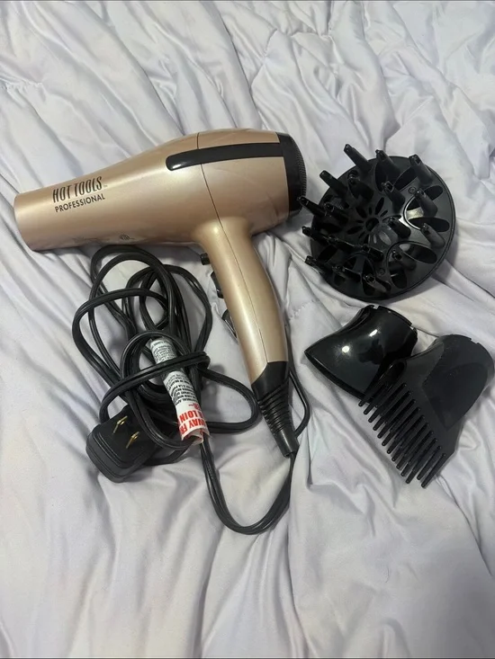 Hot Tools Hair Dryer with Attachments