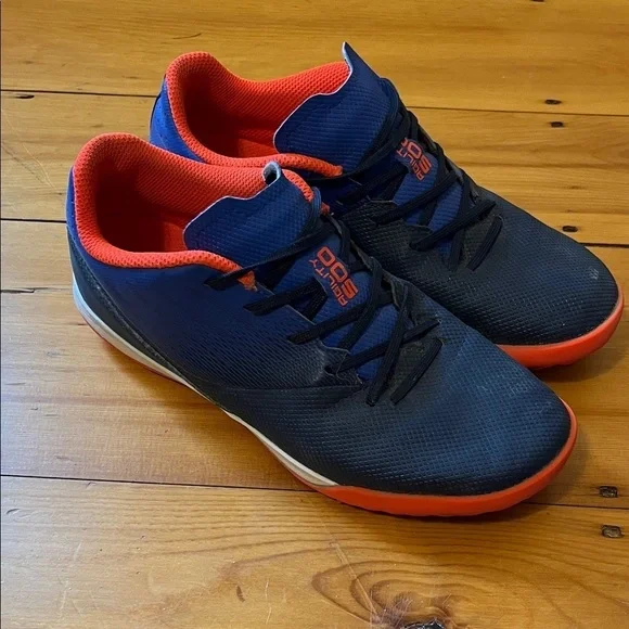KIPSTA Agility 500 Turf Indoor Soccer Futsal Low Sneakers Shoes Youth 5 Unisex