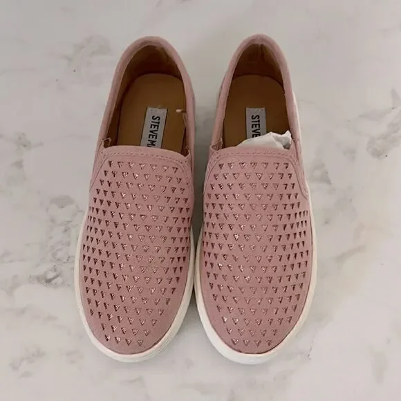 Steve Madden pink shoes NWOT