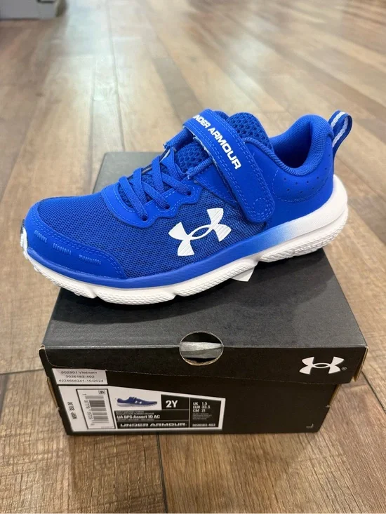 Under Armour Assert 10 Sneakers