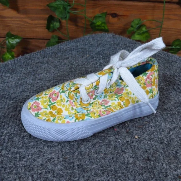 Circo Floral Girls Sneaker Size 5 Playtime Yellow Canvas Low Top Shoes