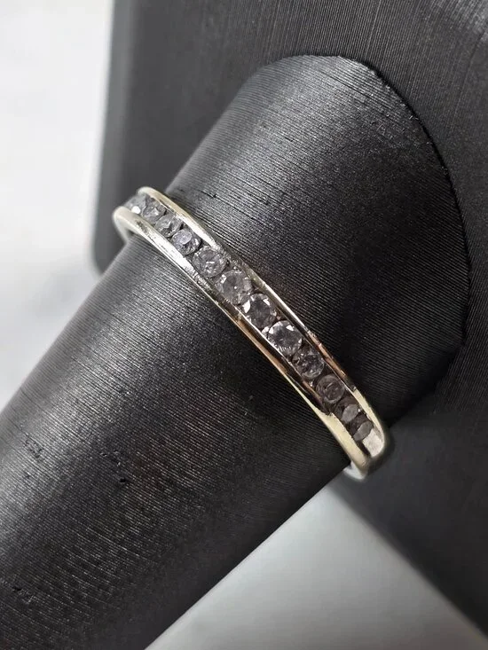Womens Vintage Estate 10K White Gold Diamond Ring 2.5g #E5189