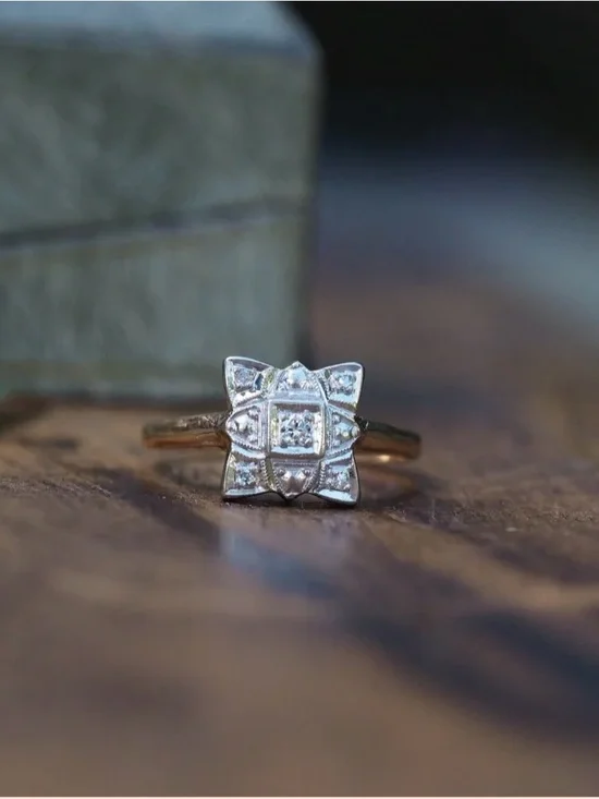 Vintage-Inspired Gold and Silver Floral Diamond Ring