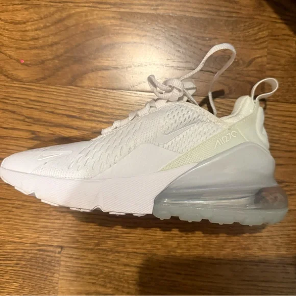 Kids Nike Air Max 270 Size 4