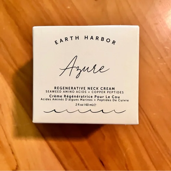 NIB Earth Harbor Azure Neck Cream