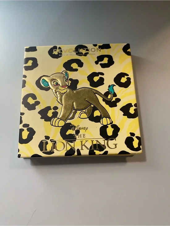 Revolution The Lion King Eyeshadow Palette - Yellow & Black with Teal Accent