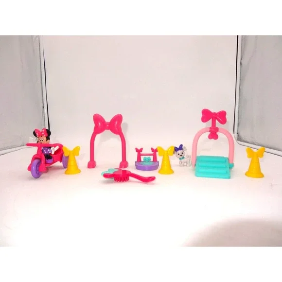 Disney Minnie Mouse Day AT Pet Park Trick‎ Obstacle Set with Pet Figure