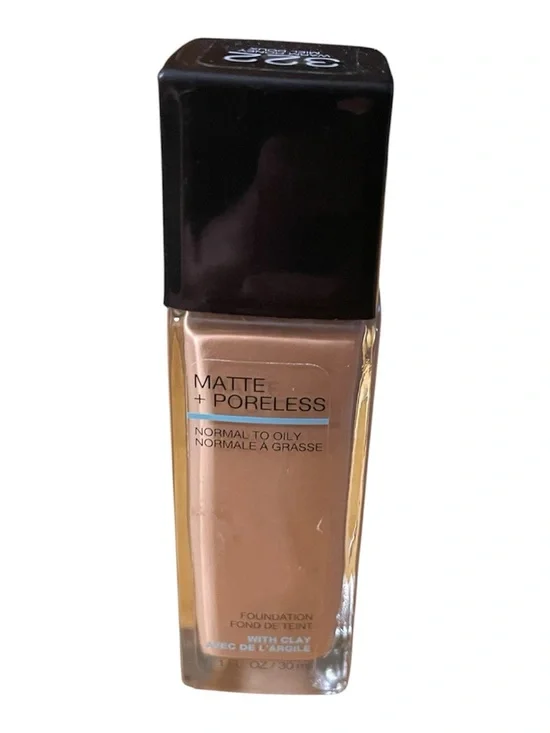 Maybelline Matte + Poreless Foundation - Natural Beige Tone shade 322.