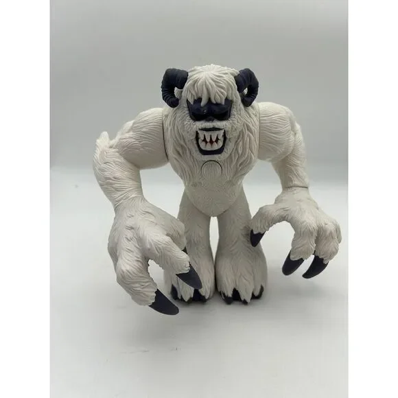 Matchbox Bellowing Mega Rig Abominable Snow Monster 7
