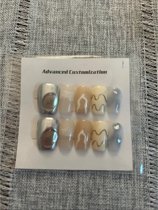 Beige & Gray Press-On Nail Set