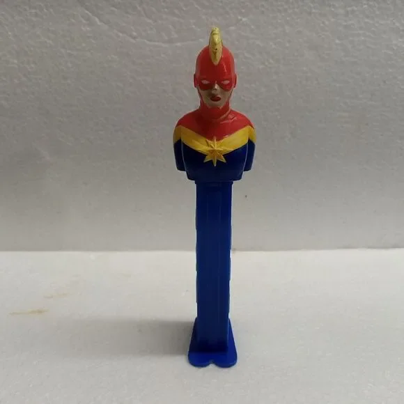Captain Marvel Pez Dispenser Marvel Universe