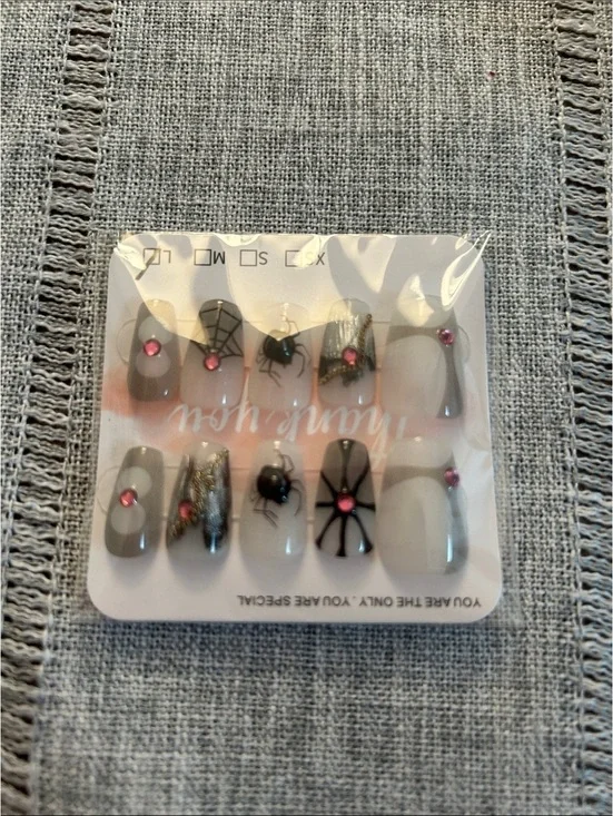 Halloween Spider Web Press-On Nail Set - Black & Pink Accents