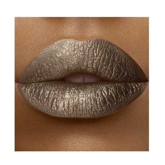 New in Box Jeffree Star Velour Liquid Lipstick Shane