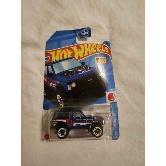 Hot Wheels Nissan Patrol‎ Custom HW J-Imports 1/10 Blue – Card Damage