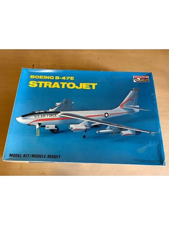 Hasegawa Minicraft 1223 1/72 Boeing B-47E Stratojet USAF Bomber Plane Model Kit