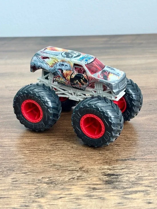 Hot Wheels Monster Truck Jurassic World Indominus Rex Die-Cast 1:64 Loose Toy