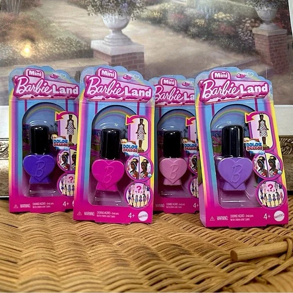 New Barbie Land Lot of 4 Color Change Reveal Mini Doll 1.5